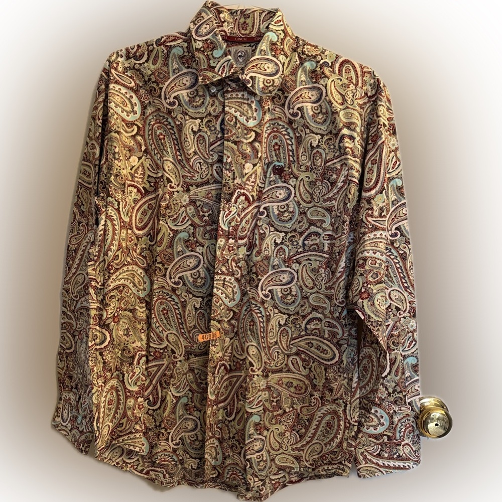 Cinch small Colorful Paisley Shirt starched